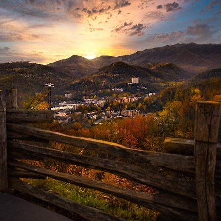 Hidden Memories, Hot Tub, 1089 Of Free Attraction Tickets For Each Paid Day, Dollywood And More Gatlinburg Zewnętrze zdjęcie